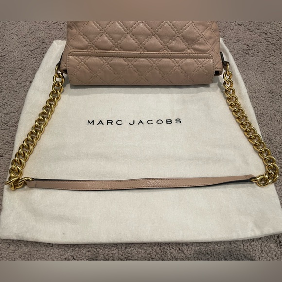Marc Jacobs Chain-Link Leather Shoulder Bag - Picture 3 of 15